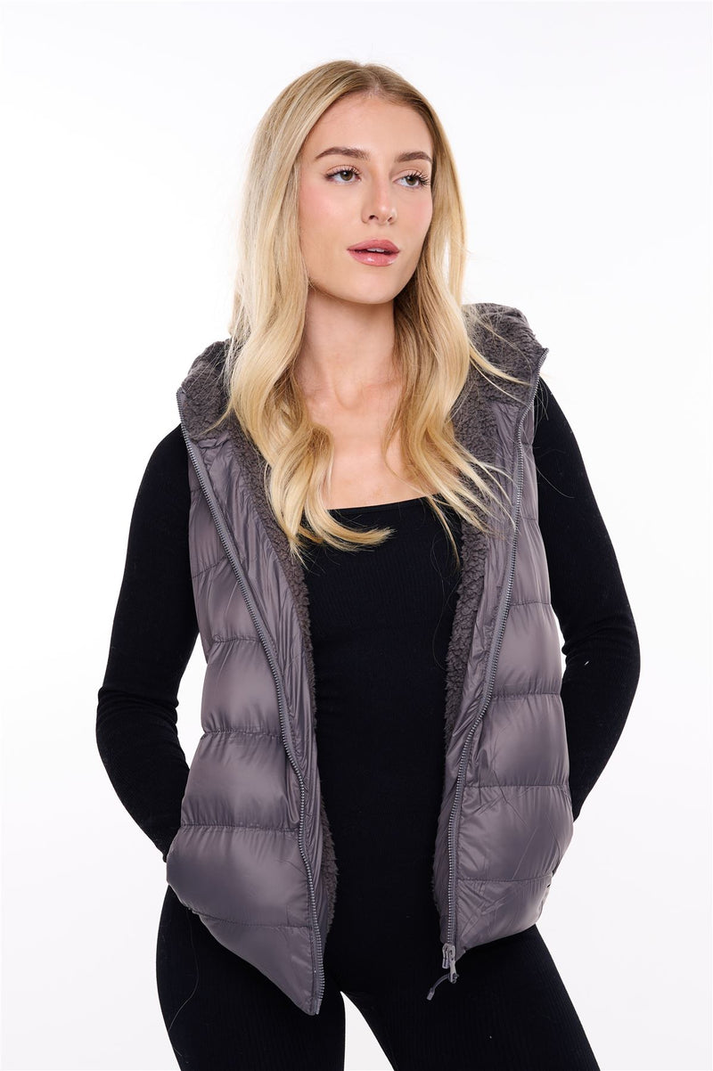 Womens Plain Black Hooded Gilet Body Warmer Padded Sherpa Borg Lined Zip Up Gilet Vest Basic Bodywarmer Short Sleeveless Jacket Zip Pockets