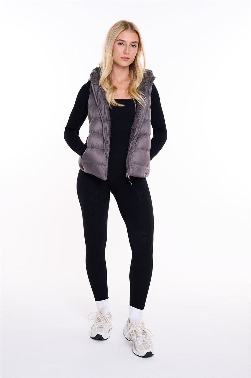Womens Plain Black Hooded Gilet Body Warmer Padded Sherpa Borg Lined Zip Up Gilet Vest Basic Bodywarmer Short Sleeveless Jacket Zip Pockets